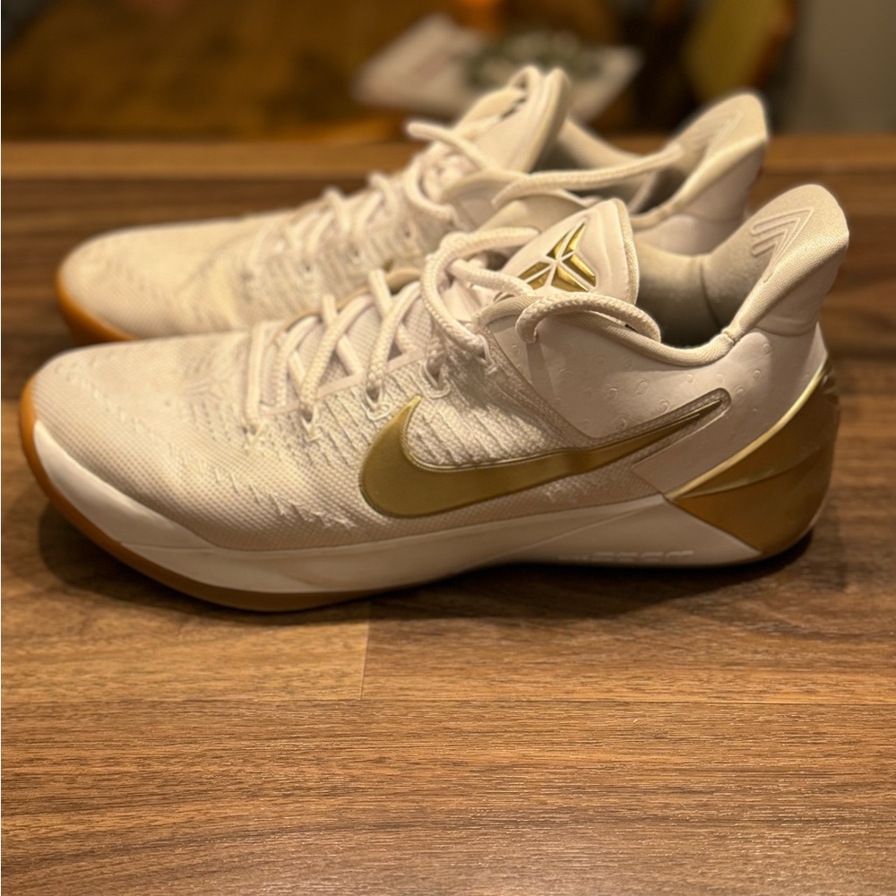 Kobe A.D. "Big Stage"